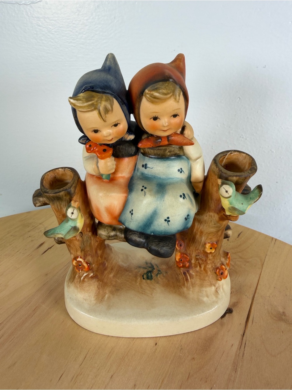 Vintage Goebel Hummel “Coquettes” double bud vase girls birds collectible figure